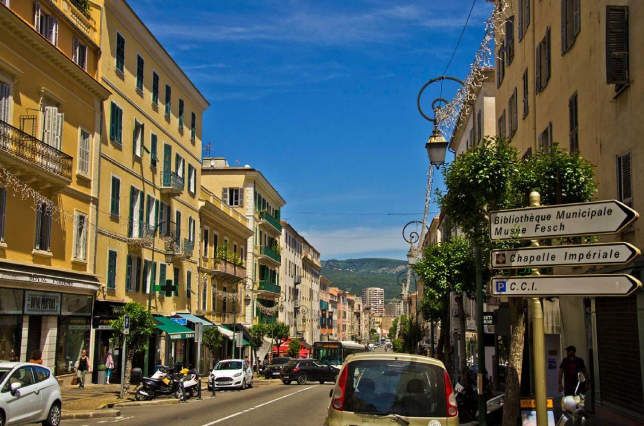 F3 - Standing Centre Ville Calme Et Climatise Ajaccio  Esterno foto